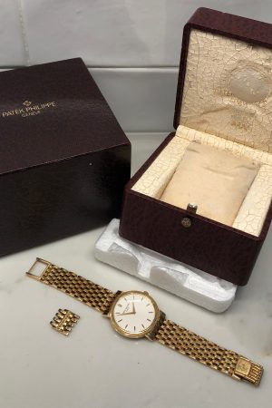 Montre-bracelet automatique Patek Philippe Calatrava 5120/1J en or jaune 18 carats avec boîte