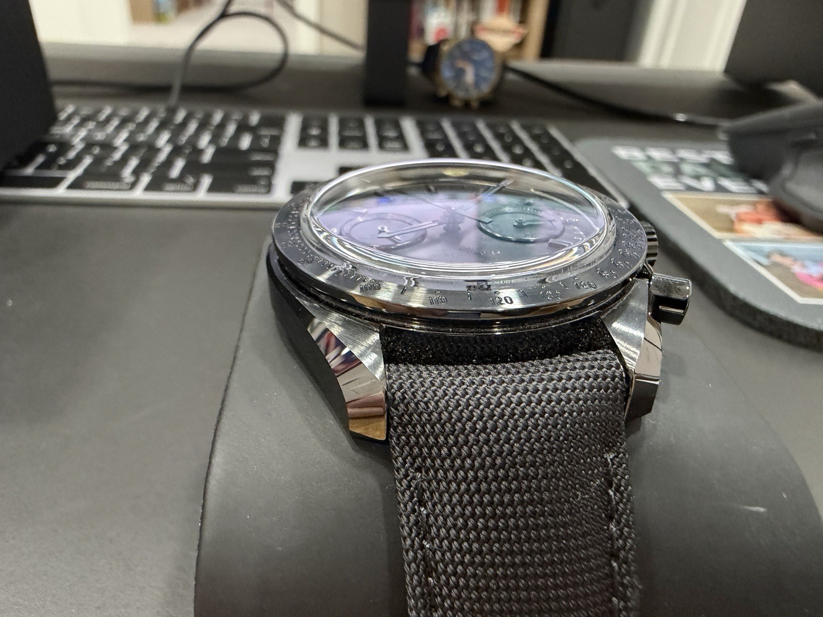 Omega Speedmaster Dark Side Of The Moon Noir sur Noir 311.92.44.51.01.005 – Image 5
