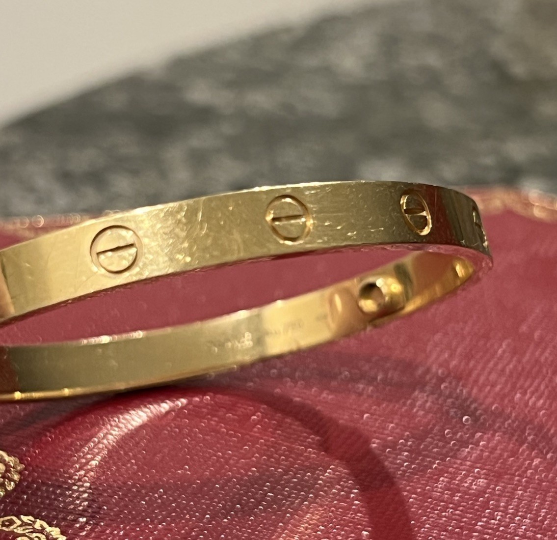 Bracelet CARTIER LOVE en or jaune 18 carats, modèle classique, taille 18 – Image 4
