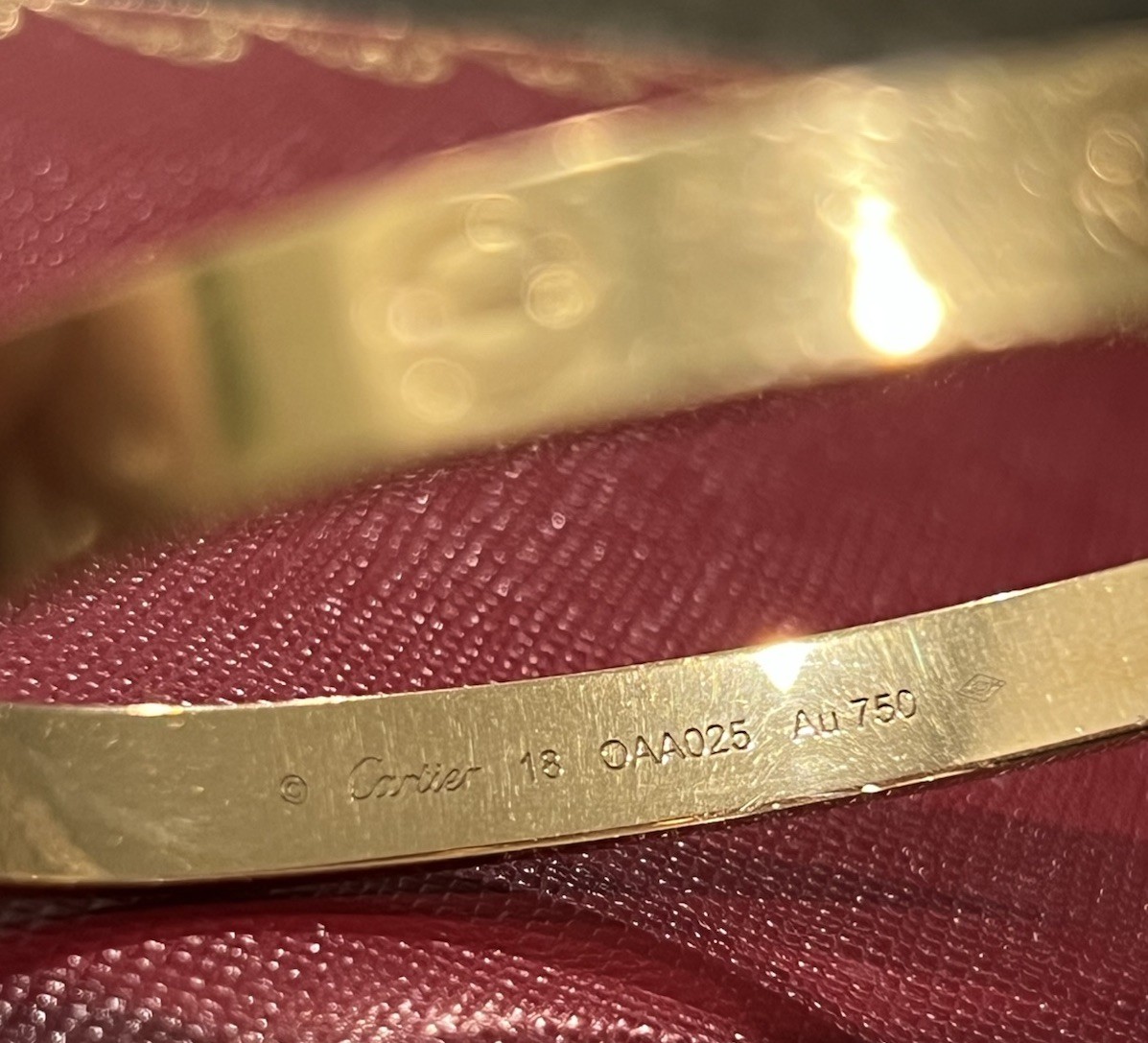 Bracelet CARTIER LOVE en or jaune 18 carats, modèle classique, taille 18 – Image 9