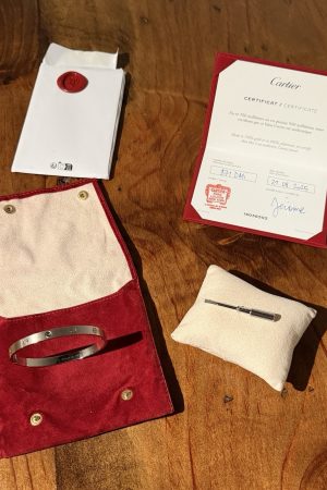 Bracelet Cartier Love, modèle classique, or blanc brosser
