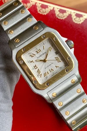 Montre Santos de Cartier Galbée Large 29 mm Automatique en or 18