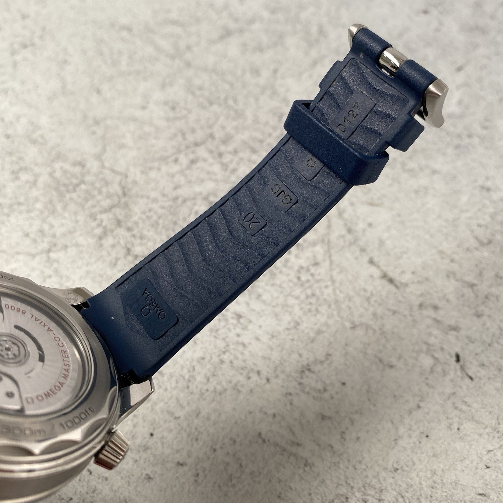 Montre Omega Seamaster Diver 300 Co-Axial 42 mm Date (2024) – Image 18