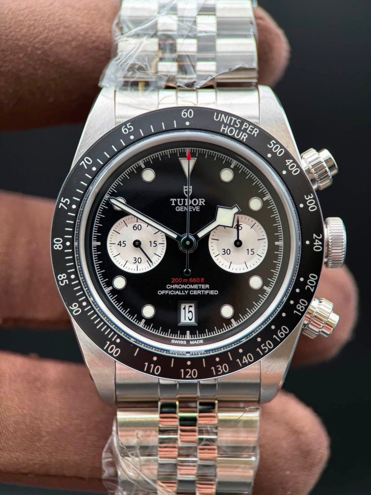 Tudor Black Bay Chrono 41 mm, cadran panda inversé, bracelet Jubilee M79360N – Image 2