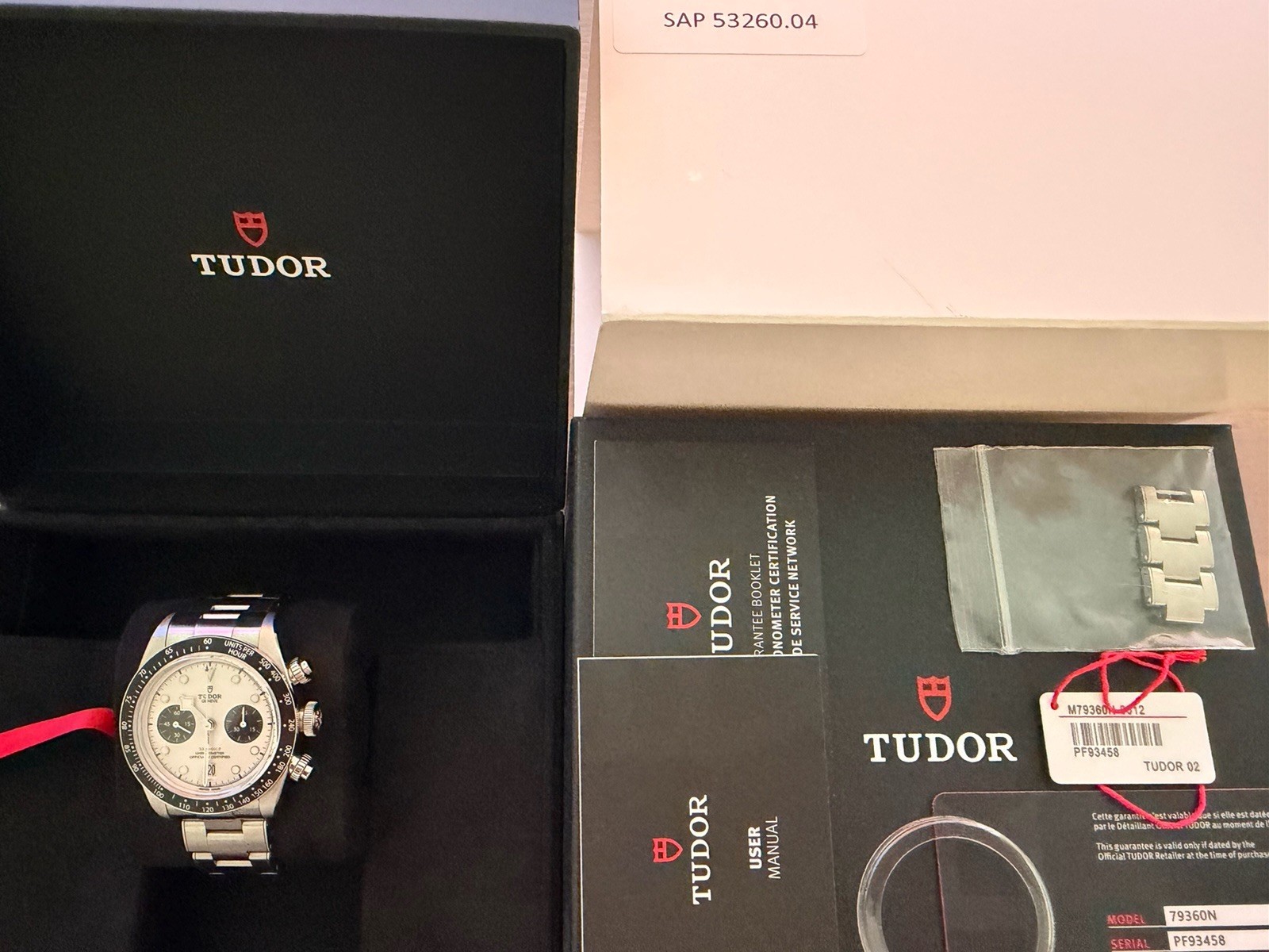 Tudor Black Bay Chrono Panda Oyster 41 mm (2026) - M79360N-0012 avec boîte et papiers – Image 4